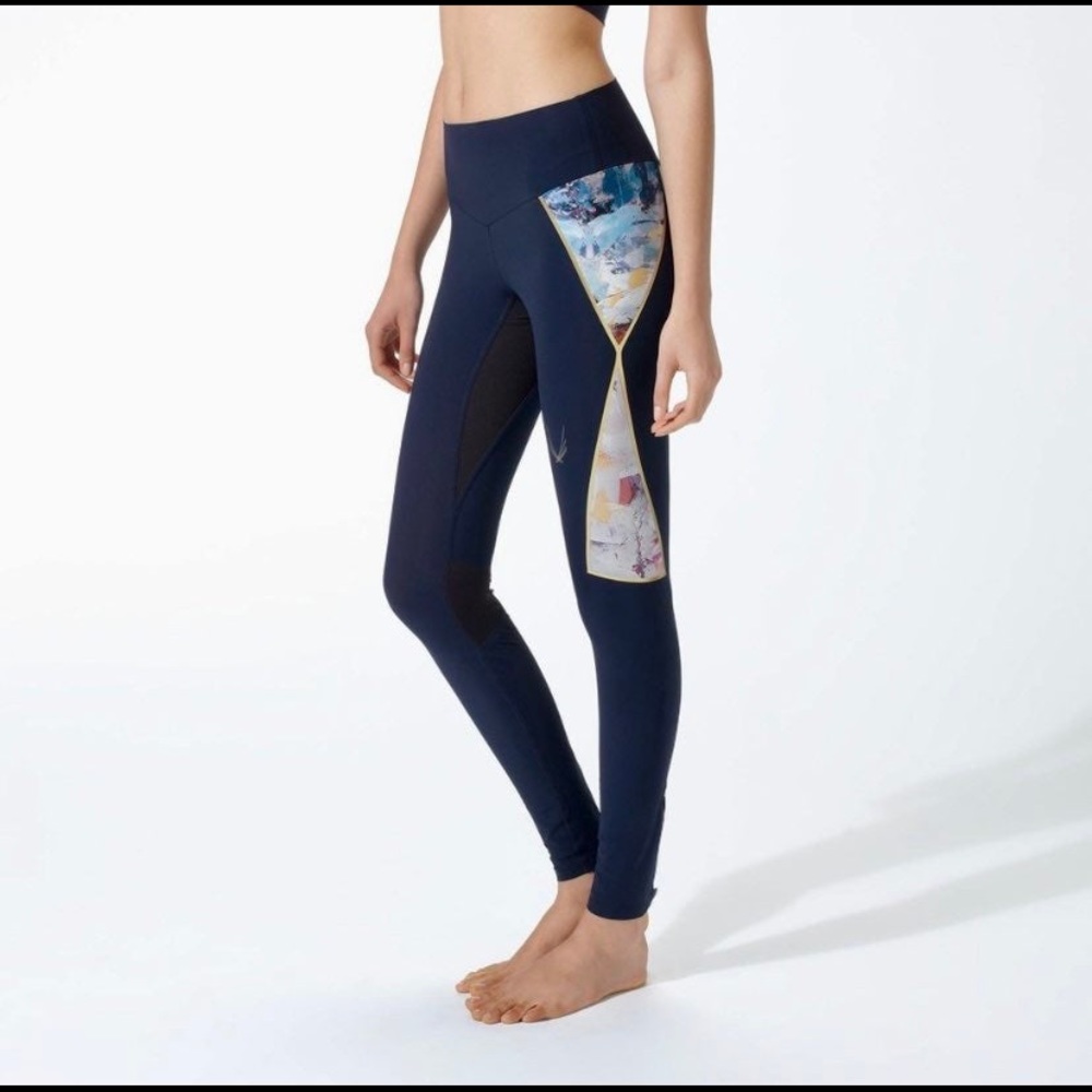 NWOT Lucas Hugh London Nordica Legging XS